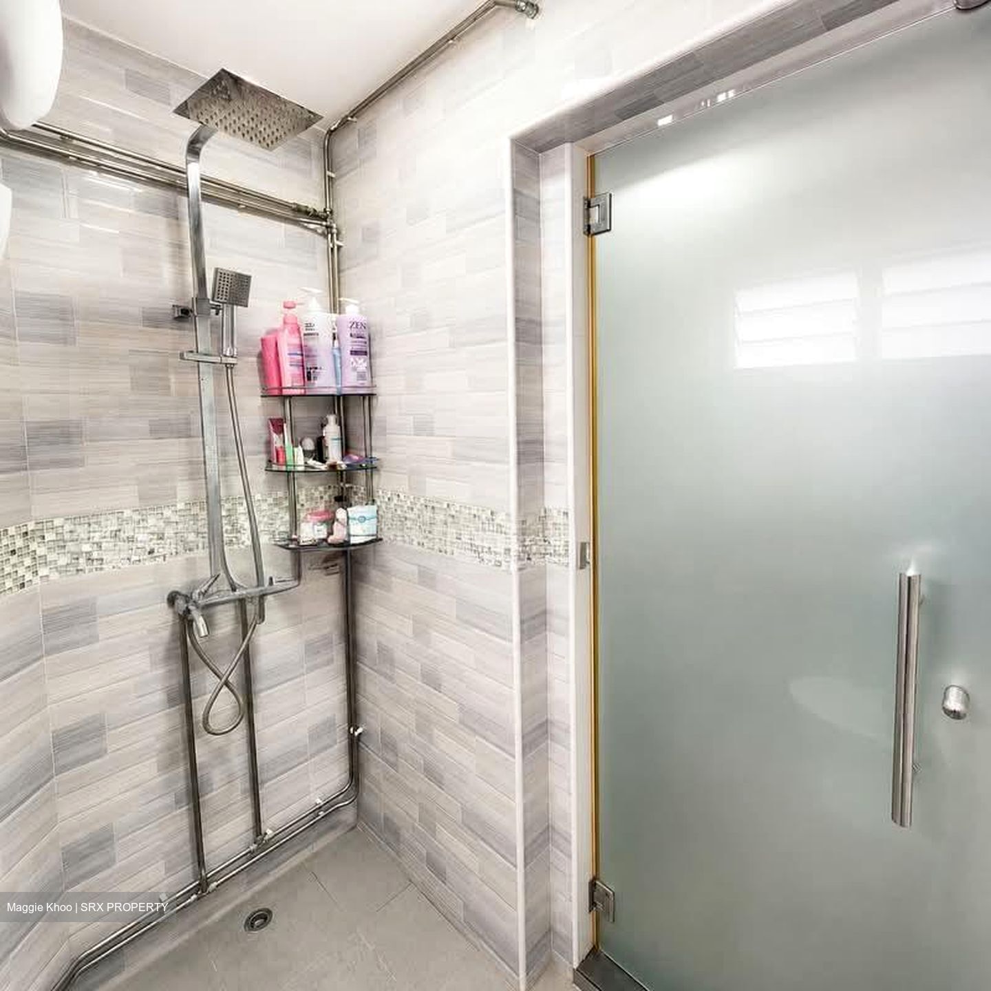 Blk 241 Jurong East Street 24 (Jurong East), HDB 3 Rooms #604879681